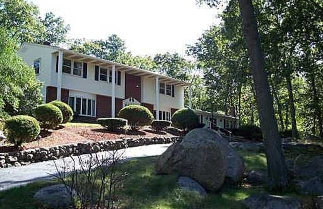 313 Station Street - 313 Station Street, Coventry, RI 02816