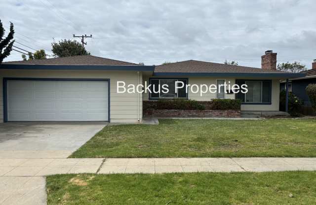 Great one level three bedroom home in South Salinas photos photos