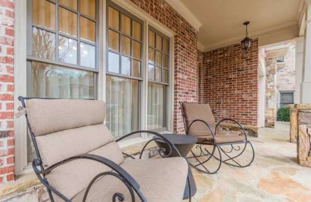 4783 LAKEWAY Place Gallery 2