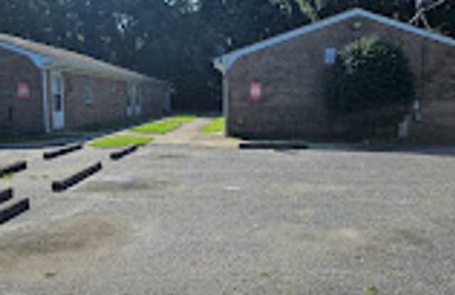 Quiet One Bedroom Apartment off Rodman Ave photos photos