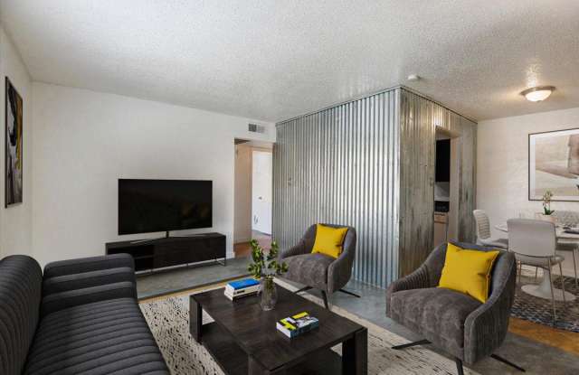 Student Housing - Crash Pads Gallery 4