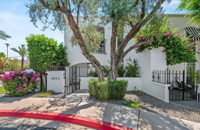 4843 N 72nd Way photos photos