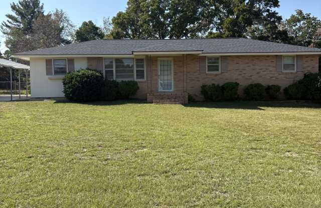 1003 Greenleaf Road Gallery 1