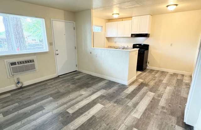 Move-In Special; Downstairs One Bedroom + Private Patio – Available Now! SEE VIDEO Gallery 2