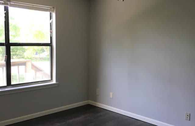 210 Mount Hope Court, 1 - 210 Mount Hope Court, Lawrence, KS 66044