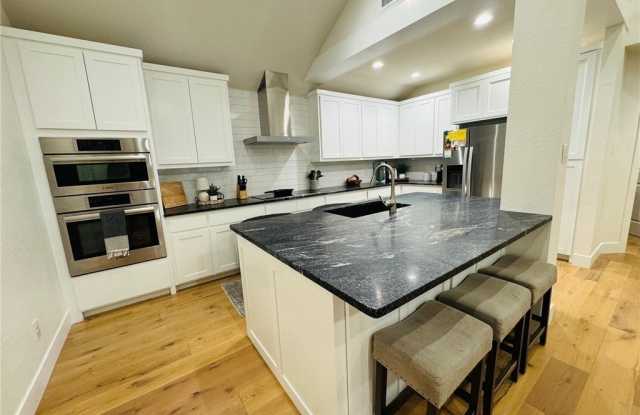 1234 Bluff Creek Circle Gallery 4