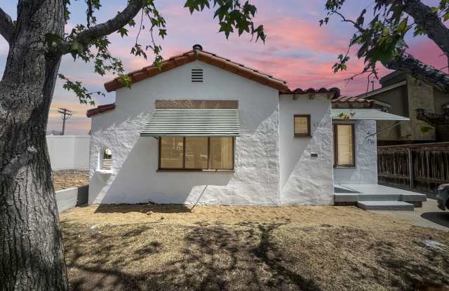 3 Bedroom House in North Park! - 4165-67 Utah Street, San Diego, CA 92104