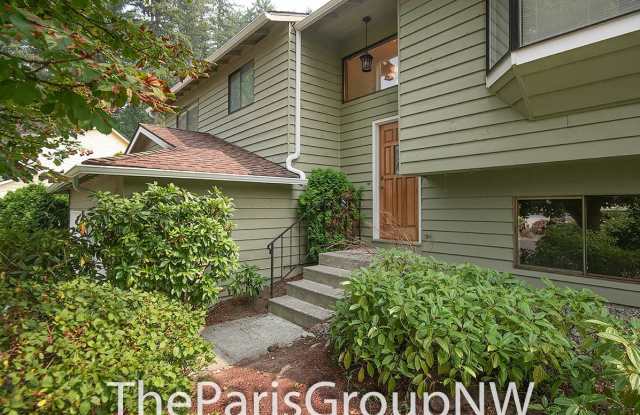 Lovely 2610sf Downtown Woodinville Hm – Great Home in Perfect Location photos photos