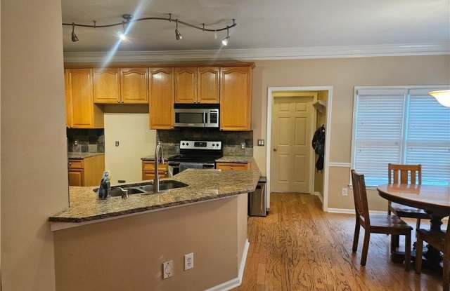2545 Cobble Creek Lane Gallery 2