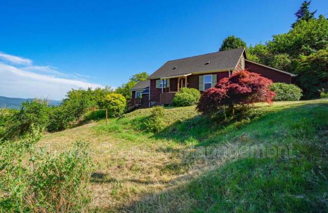 3956 Columbia Heights Rd photos photos