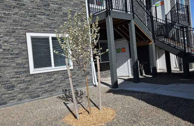 1615 Grand Harmony Boulevard - 101 photos photos