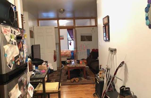 263 E 10 Gallery 3