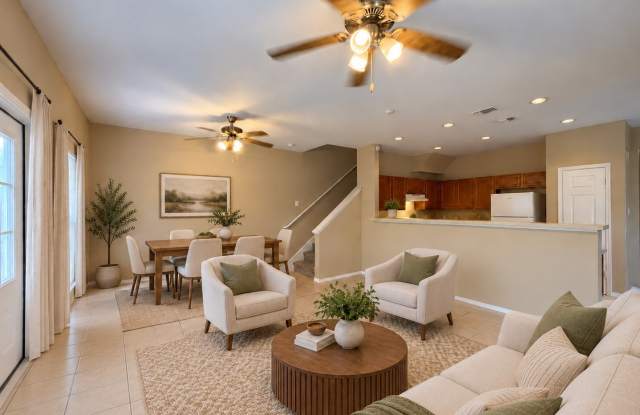 7571 Foss Meadows Gallery 3