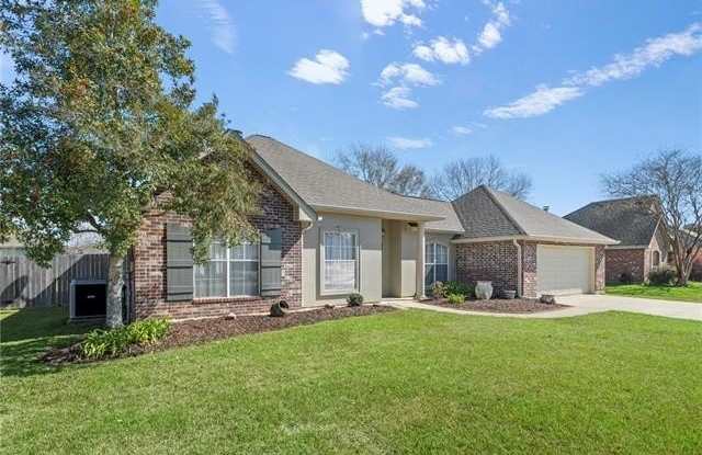 409 GAINESWAY Drive Gallery 2