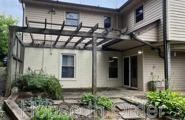 12 Looking Glass Lane photos photos