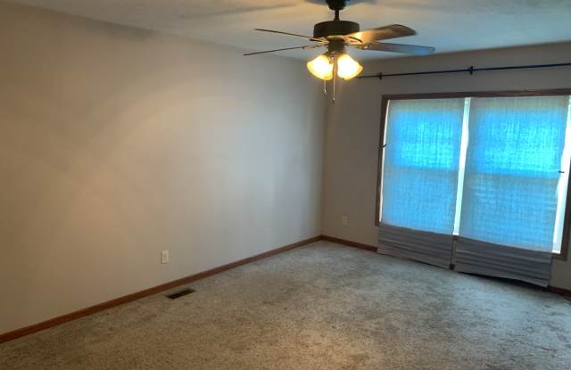 25268 Partlow Dr 1 Gallery 3