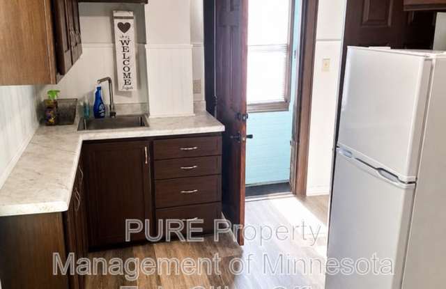 1215 Galtier St photos photos
