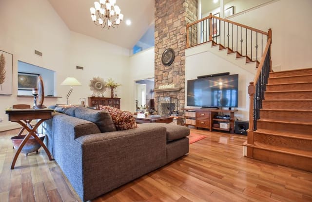1315 E Brooklake Drive - 1315 East Brooklake Drive, Houston, TX 77077