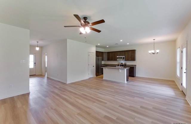 207 Foggy Ln Gallery 3