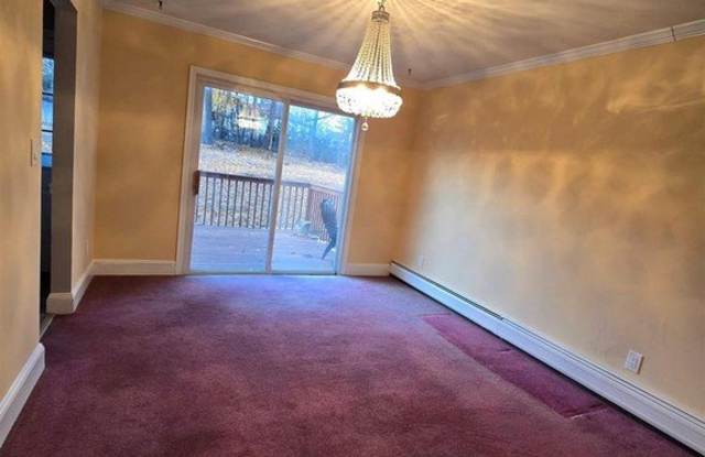 28 Michigan Court Gallery 4