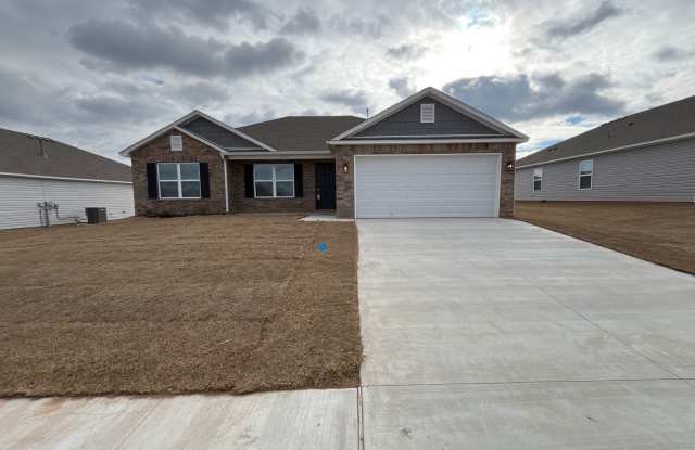 Move-In Ready! Discover Modern Comfort in This Spacious 3-Bedroom, 2-Bath Home in Claremore! Gallery 4