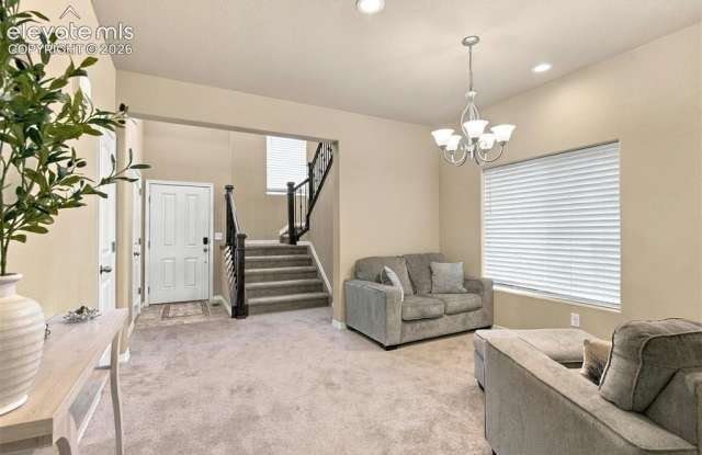 3654 Vineyard Circle Gallery 4