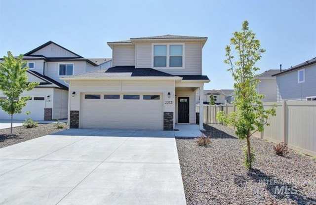 Gorgeous, Sparkling Clean Home, 15 Minutes From The Lake photos photos