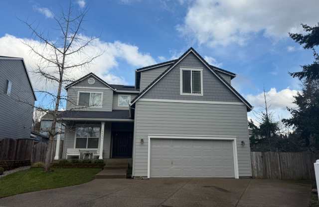 EXCEPTIONAL UPDATED 4 Bedroom/3 Bath with ADDED Bonus Room /Optional 5th Room! - 19454 Provisioner Court, Oregon City, OR 97045