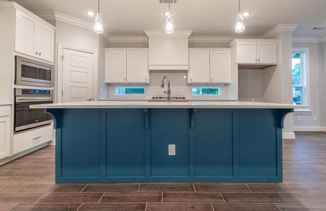 1431 Water Way Drive Gallery 4