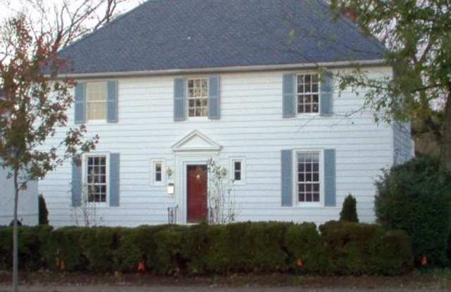 331 North Henry Street, Williamsburg - Available August 8, 2025 photos photos