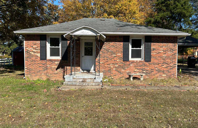 226 Magnolia Street - 226 Magnolia Street, Pembroke, KY 42266