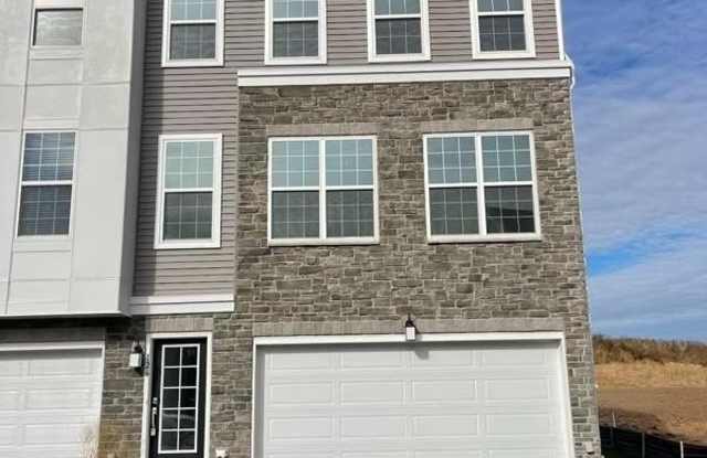 126 ADA HIGHTOWER photos photos