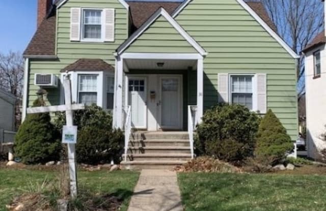 36 Derwent Ave First Floor - 36 Derwent Avenue, Essex County, NJ 07044