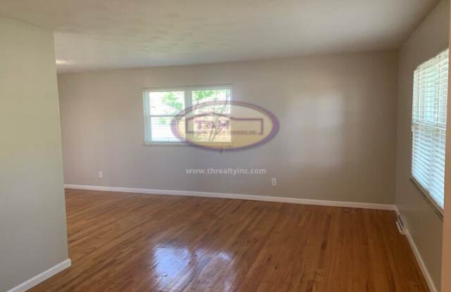 7240 Westlake Road Gallery 3