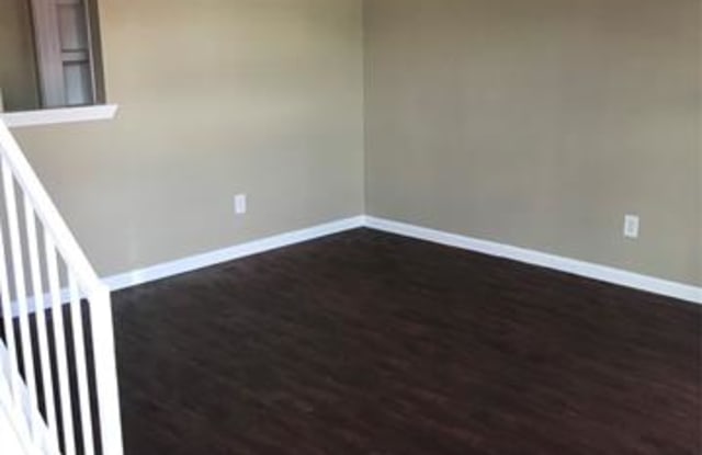 357 NW Newton - 357 NW Newton Dr, Burleson, TX 76028