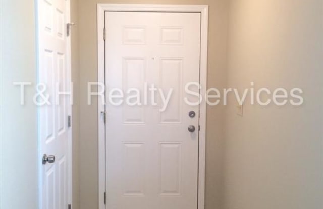 2189 Rosswood Boulevard Gallery 3