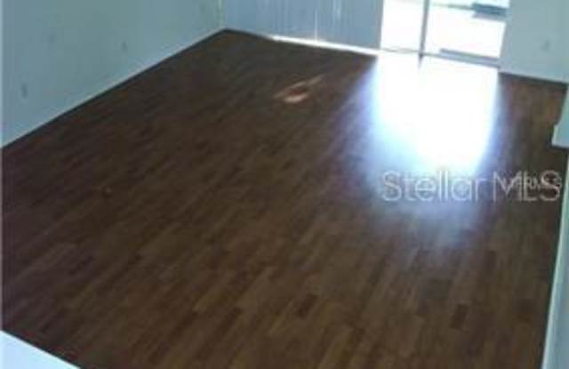 1614 WAKEFIELD DRIVE Gallery 4