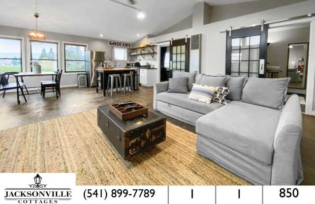 Portland Loft: Fully Furnished Loft Living with views of the golf course $300 Utility Fee photos photos Portland Loft: Fully Furnished Loft Living with views of the golf course $300 Utility Fee photos photos