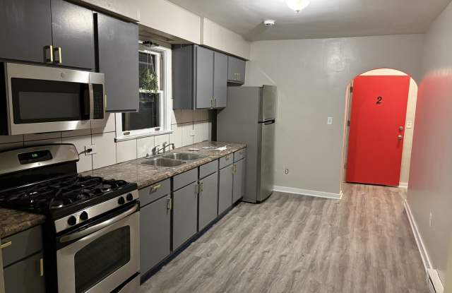 714 Helmholz Avenue unit: 2 - 714 Helmholz Avenue, Waukegan, IL 60085