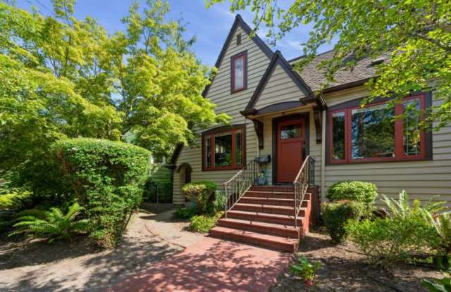 533 N 74TH ST photos photos