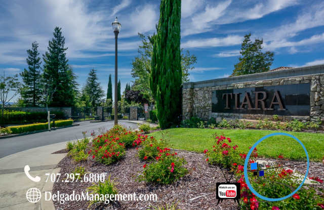 Beautiful gated Tiara 3 bedroom condo photos photos