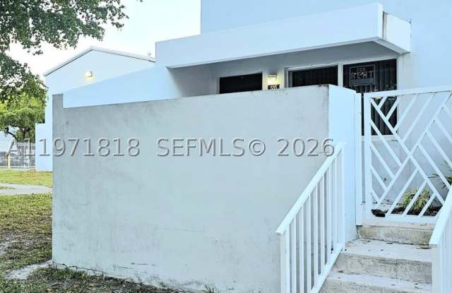 535 NW 19th St Gallery 2