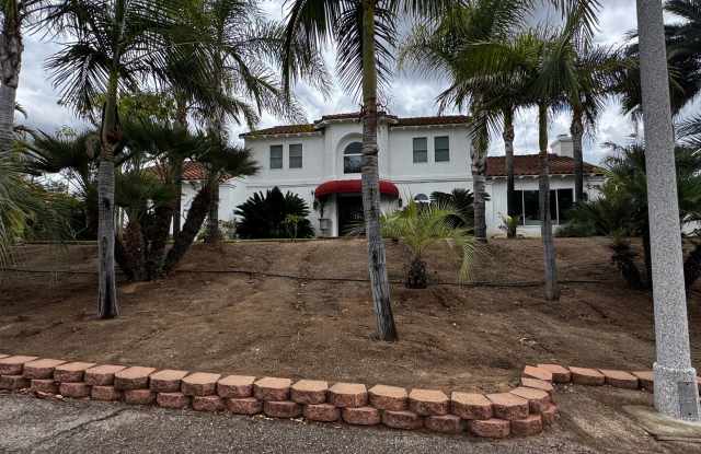 Custom Estate photos photos