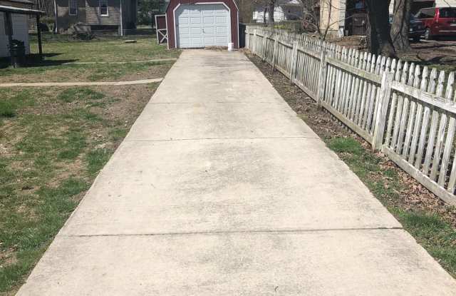 7404 BELMONT AVENUE Gallery 2