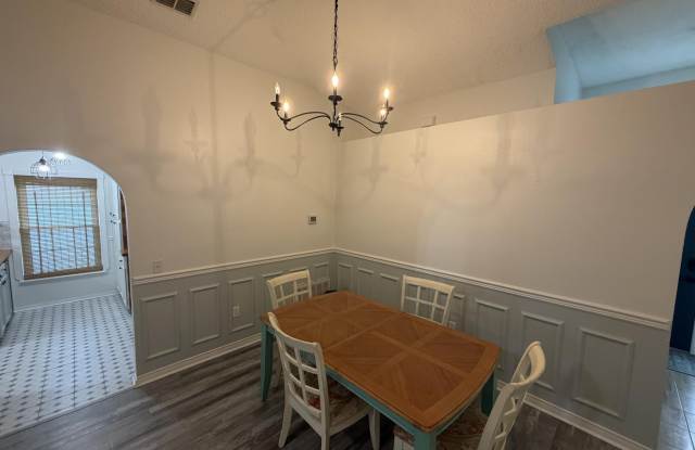 11058 MIATA Court Gallery 3