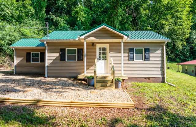 4516 Sevierville Pike photos photos