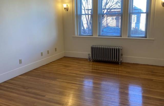 11 Strathmore Rd. - 11 Strathmore Road, Medford, MA 02155
