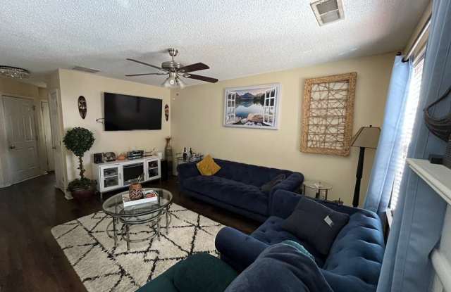 6956 Gallant Circle Southeast photos photos