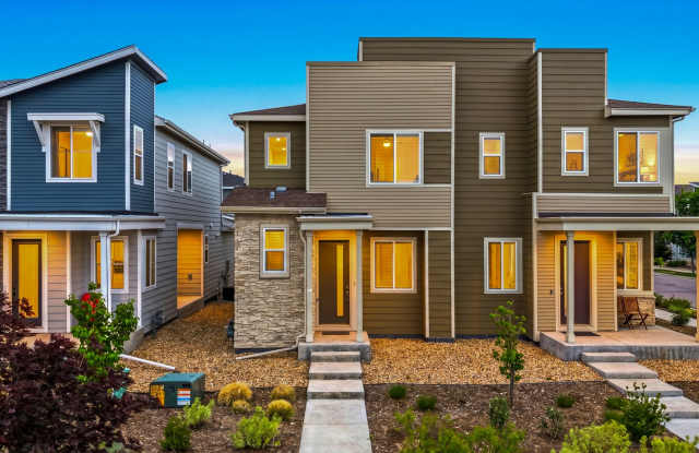 Beautiful Frederick Townhome with Two En-Suite Bedrooms & 2-Car Garage photos photos Beautiful Frederick Townhome with Two En-Suite Bedrooms & 2-Car Garage photos photos