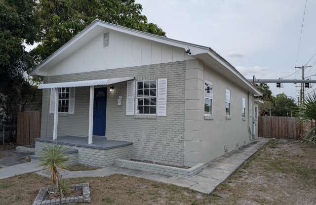 1316 Holmes Ave photos photos